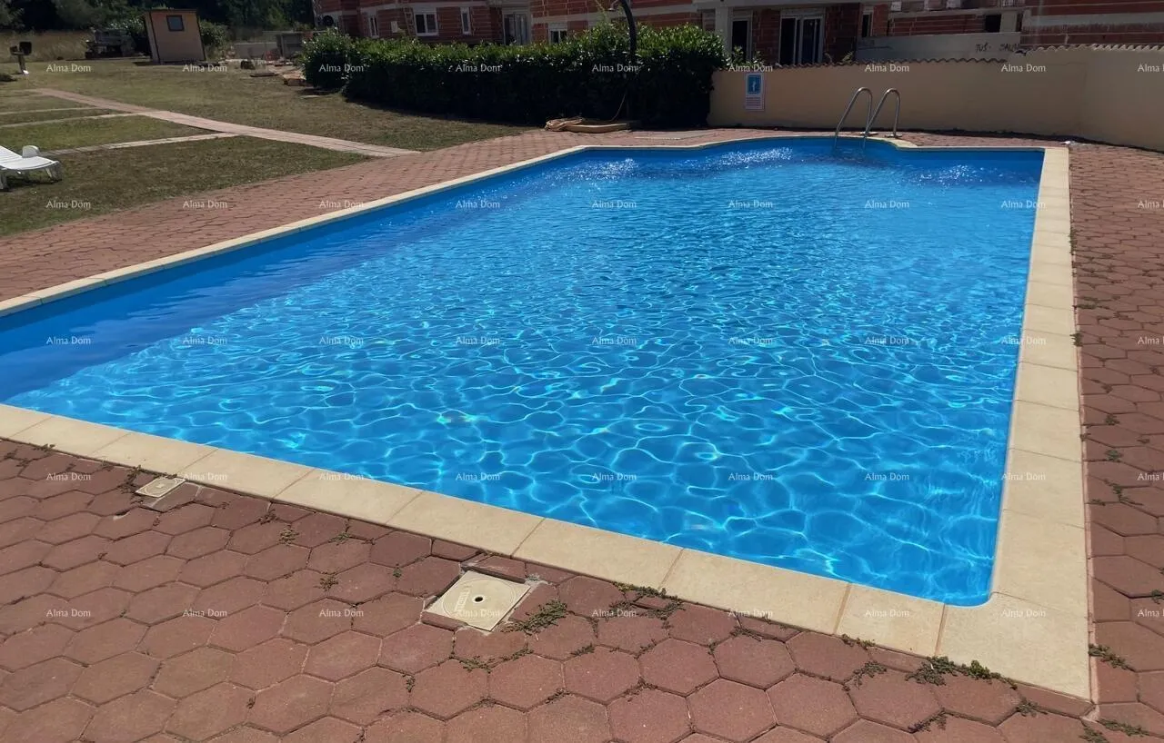 stan prodaje se 2-sobni stan, vabriga, 68 m2, sa bazenom - slika 4