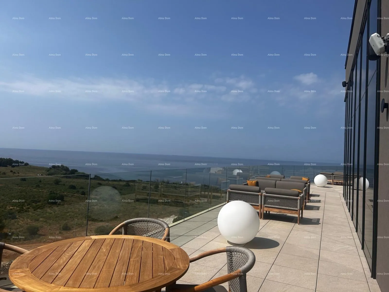 kuća samostojeća vila -tip 4, s krovnim bazenom, umag! - slika 17