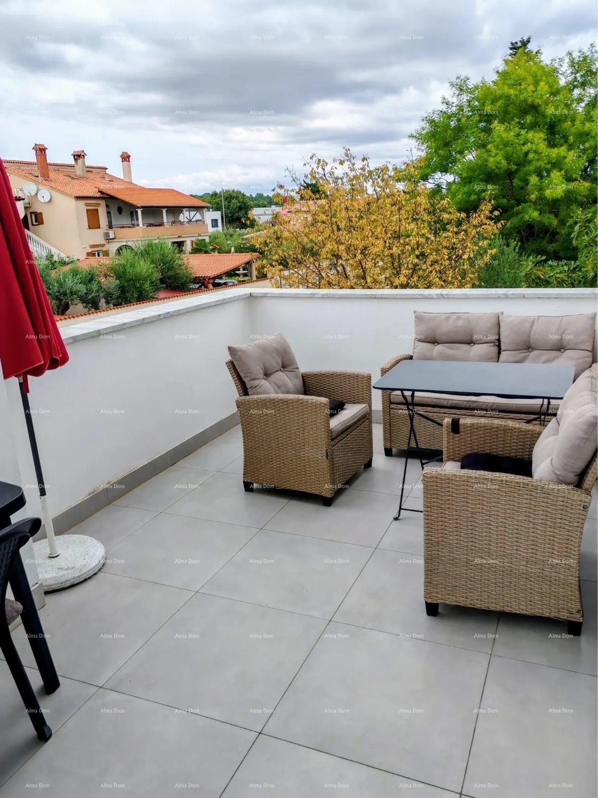 kuća medulin – kuća s 3 apartmana, odlična investicija! - slika 2