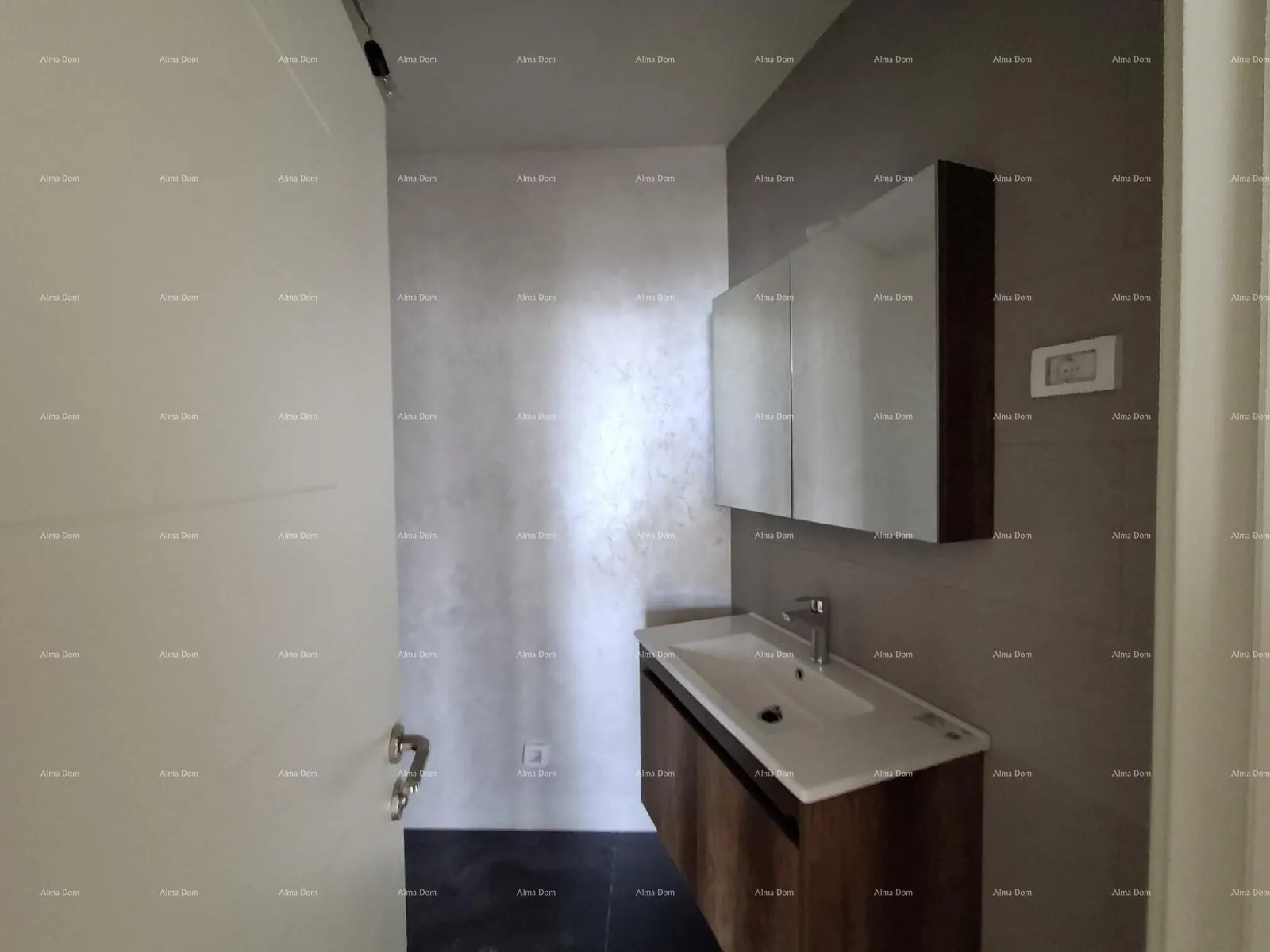 stan prodaja stanova u novom poslovno - stambenom projektu, poreč, c302-zgrada c - slika 16