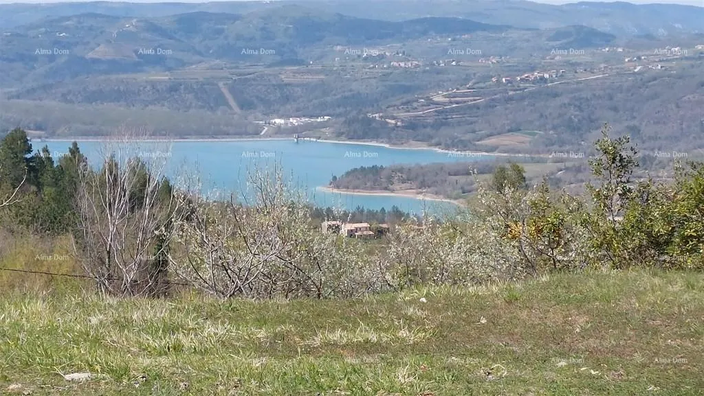 Građevinsko zemljište Građevinsko i poljoprivredno zemljište u Butonigi! - Pazin