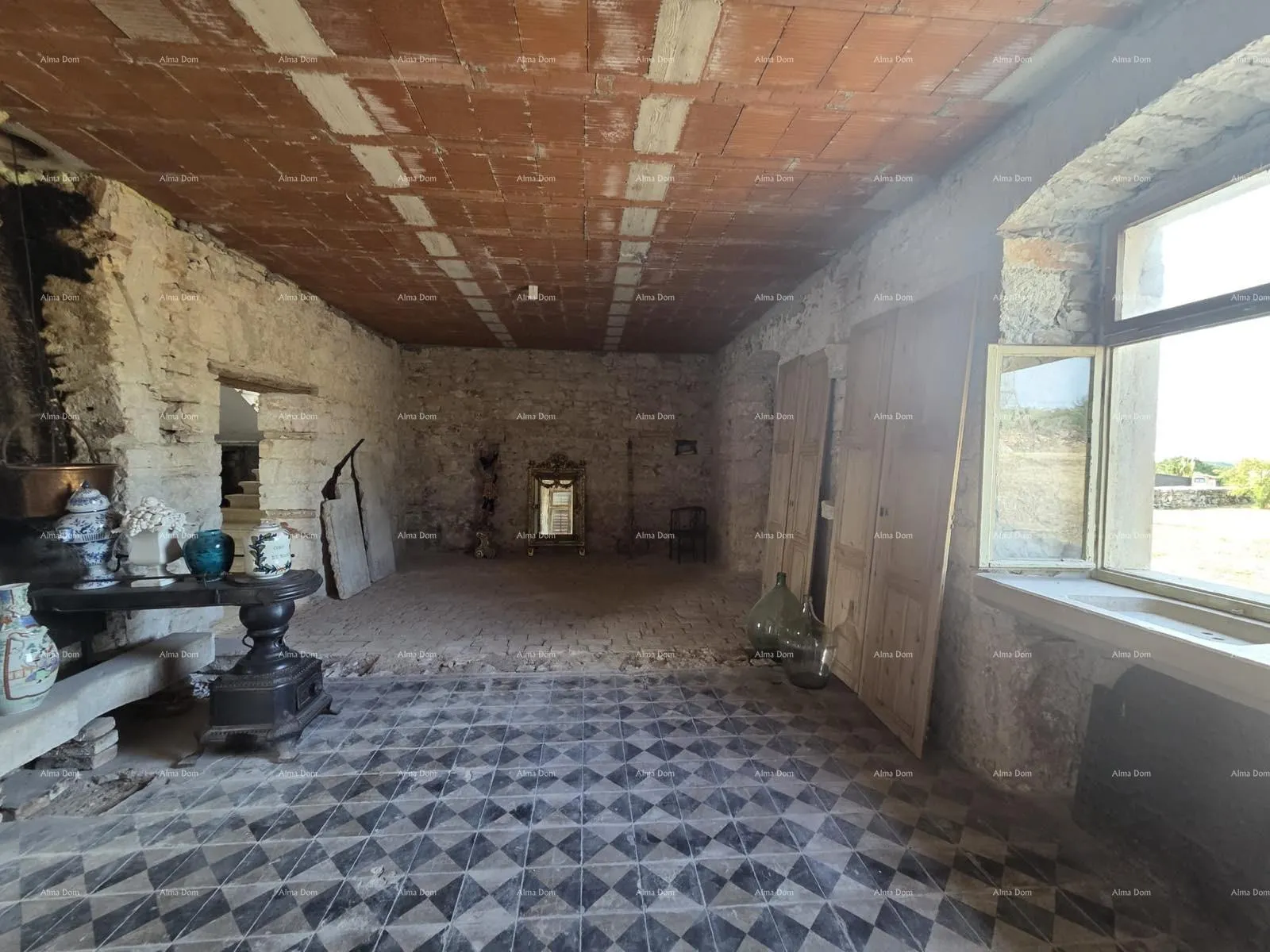 kuća kuća u mutvoranu – 300+ m² i zemljište 2.980 m² - slika 7