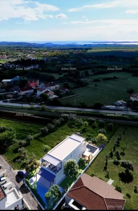 kuća prodajemo prekrasnu duplex kuću sa bazenom i sa pogledom na more i brijune, u galižani - slika 4