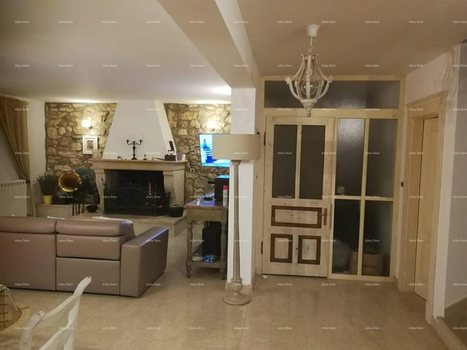 kuća labin okolica, kamena kuća s bazenom i velikom okućnicom - slika 6