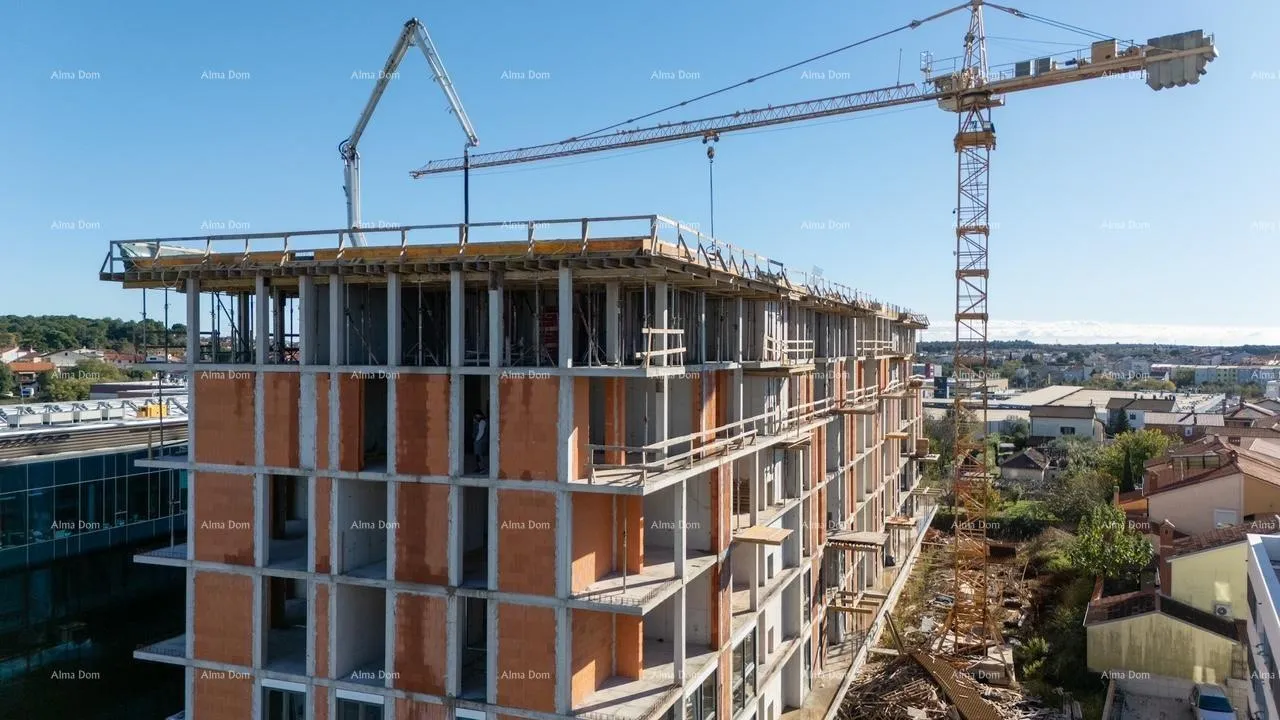 stan pula, višestambena, moderna zgrada s liftom, u neposrednoj blizini trgovačkog centra- city mall. - slika 7