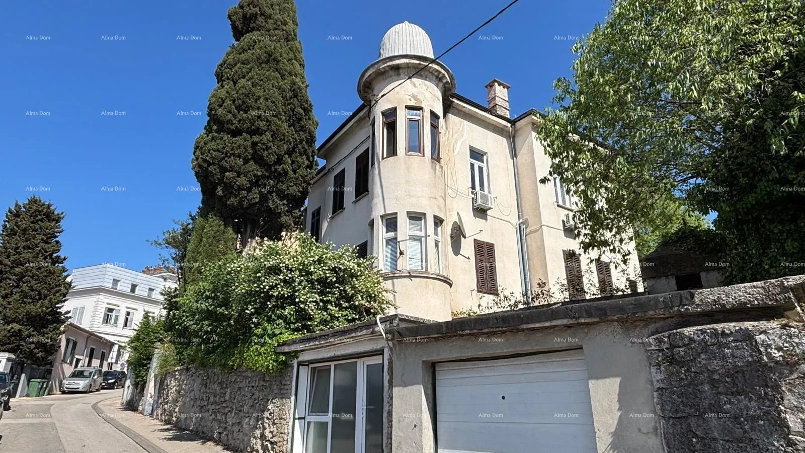 stan prodaja stana u centru s 4 stambene jedinice, pula! - slika 2