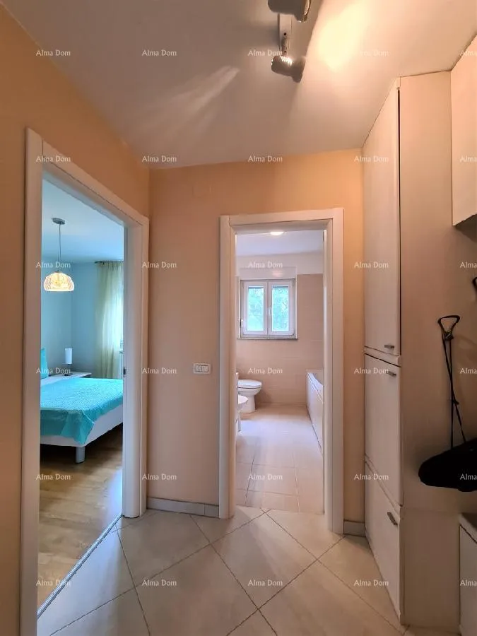 kuća ližnjan u prodaji jedna velika i jedna mala kuća. - slika 6