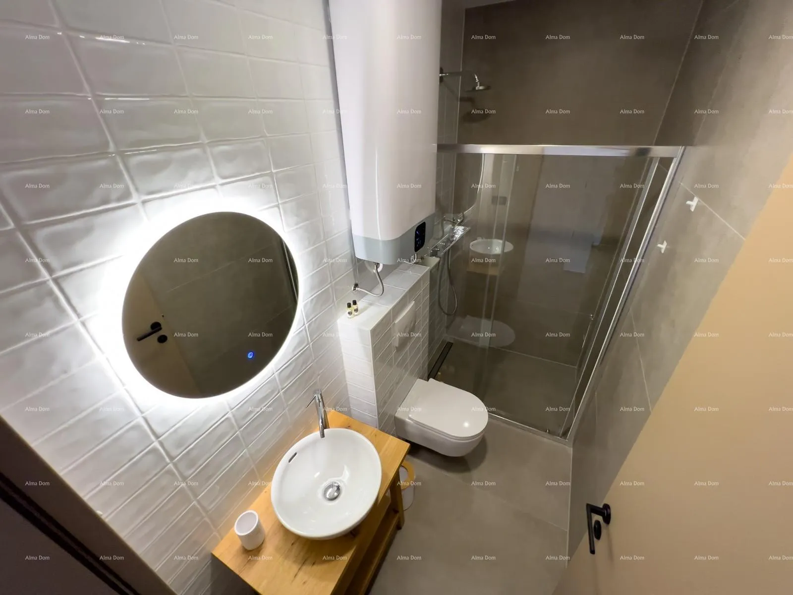 poslovni prostor potpuno nov bed and breakfast u centru pule! - slika 21