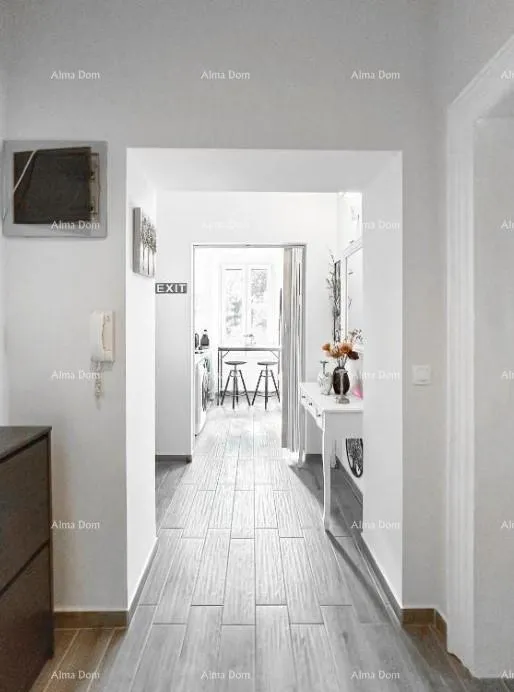 stan luksuzan stan u srcu pule – 122 m². pješačka zona. - slika 16