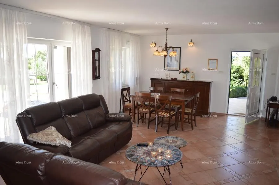 kuća prekrasna kuća sa bazenom! poreč - slika 9