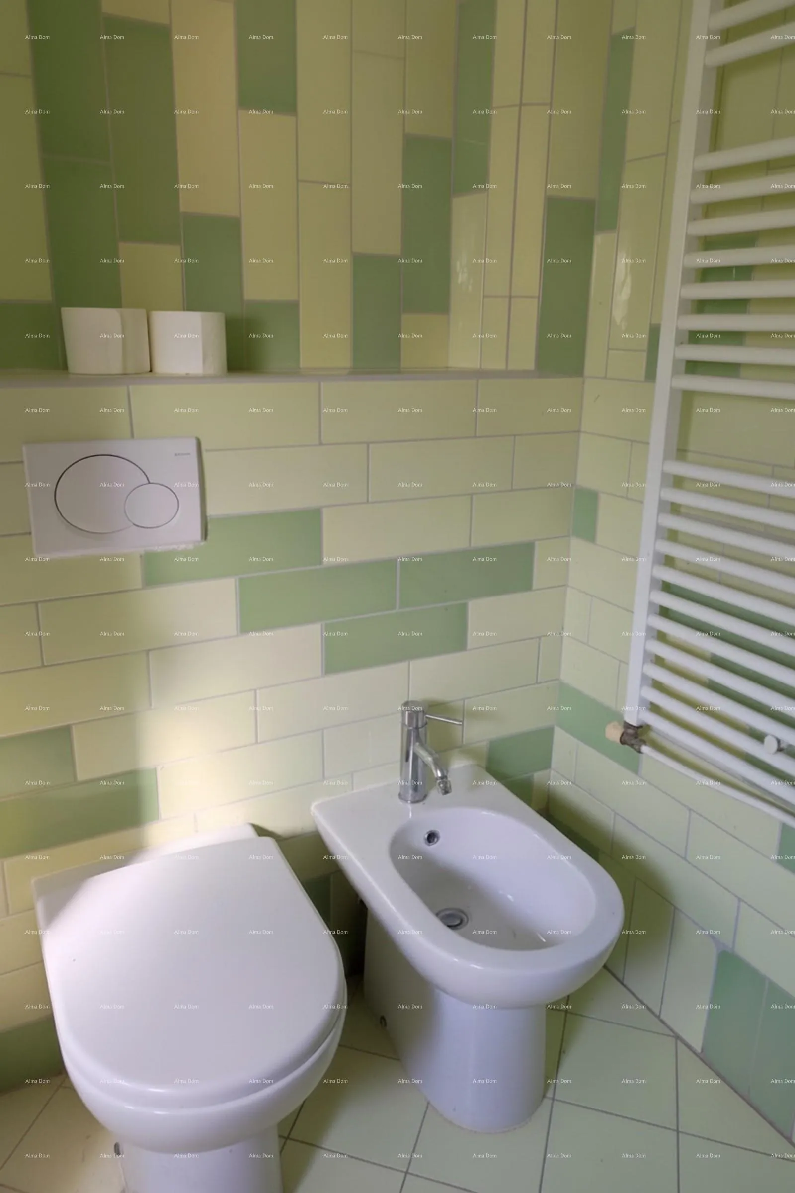 stan prostran trosobni stan površine 81 m², neposredna blizina suda, pula veruda - slika 14