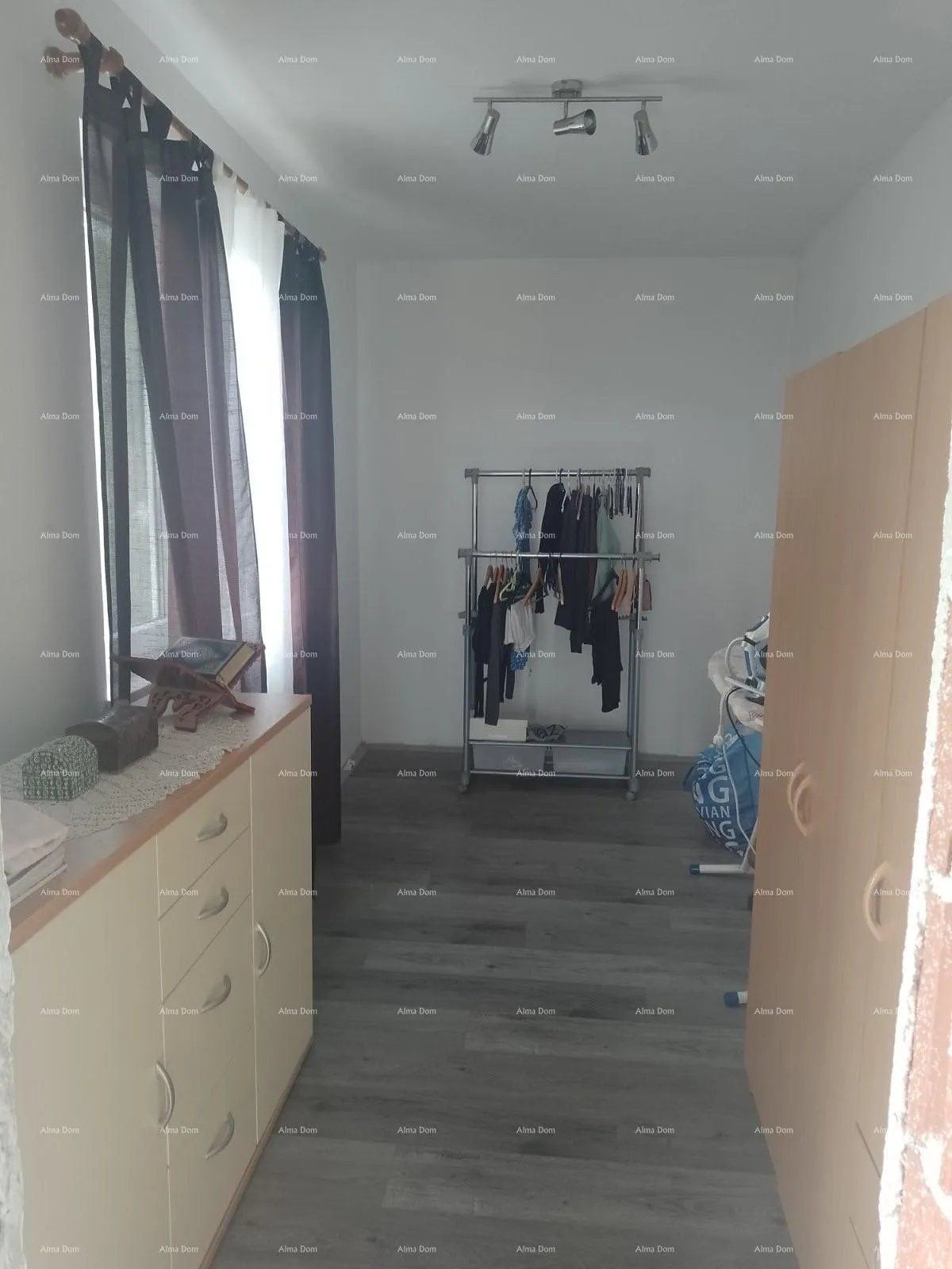 kuća prodajemo prelijepu kuću, rovinjsko selo - slika 20