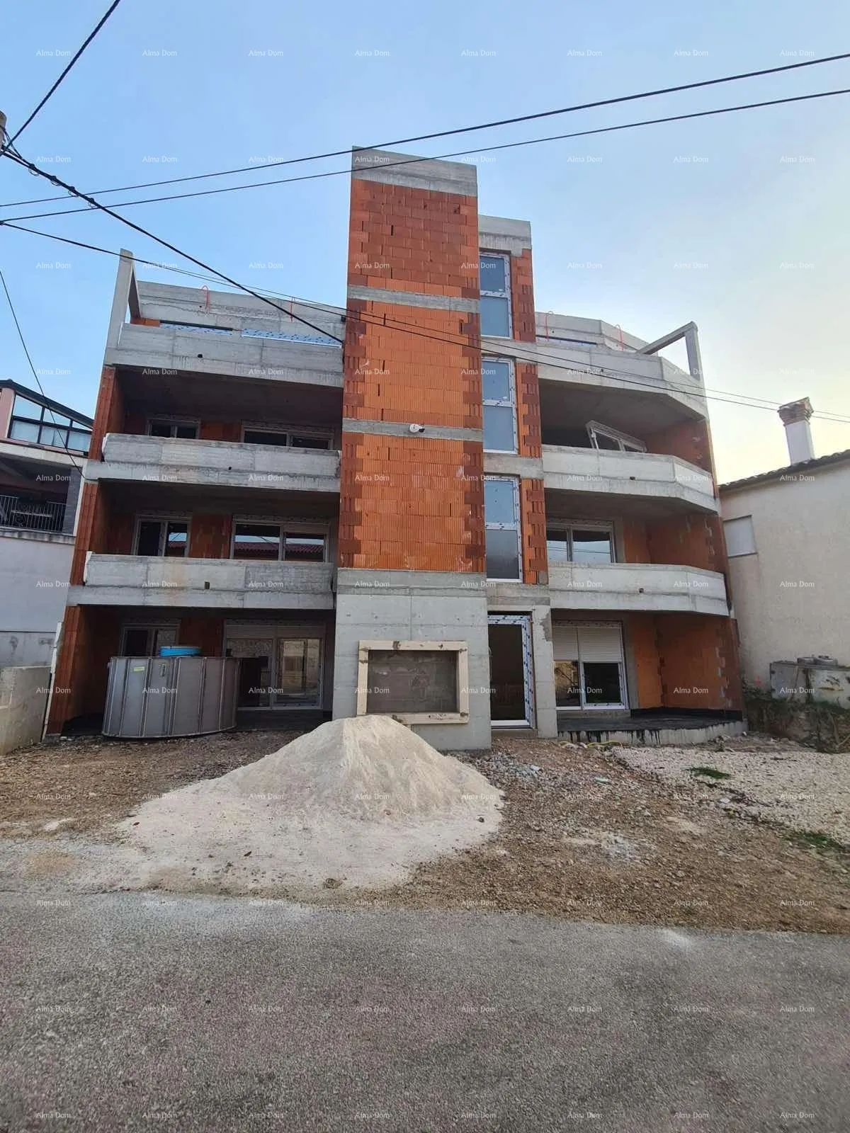 stan prodaja - stan s terasom u novom stambenom projektu, ližnjan!s5 - slika 2