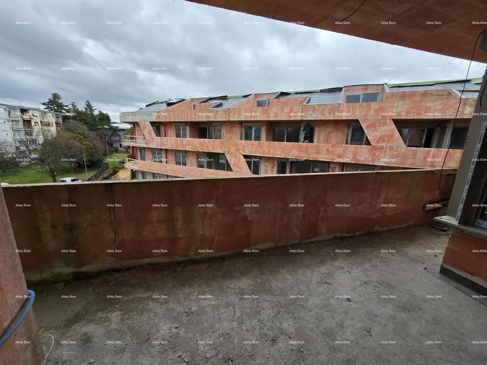 stan poreč, stambeno poslovni objekt u gradnji sa apartmanima i podzemnim garažama - slika 17