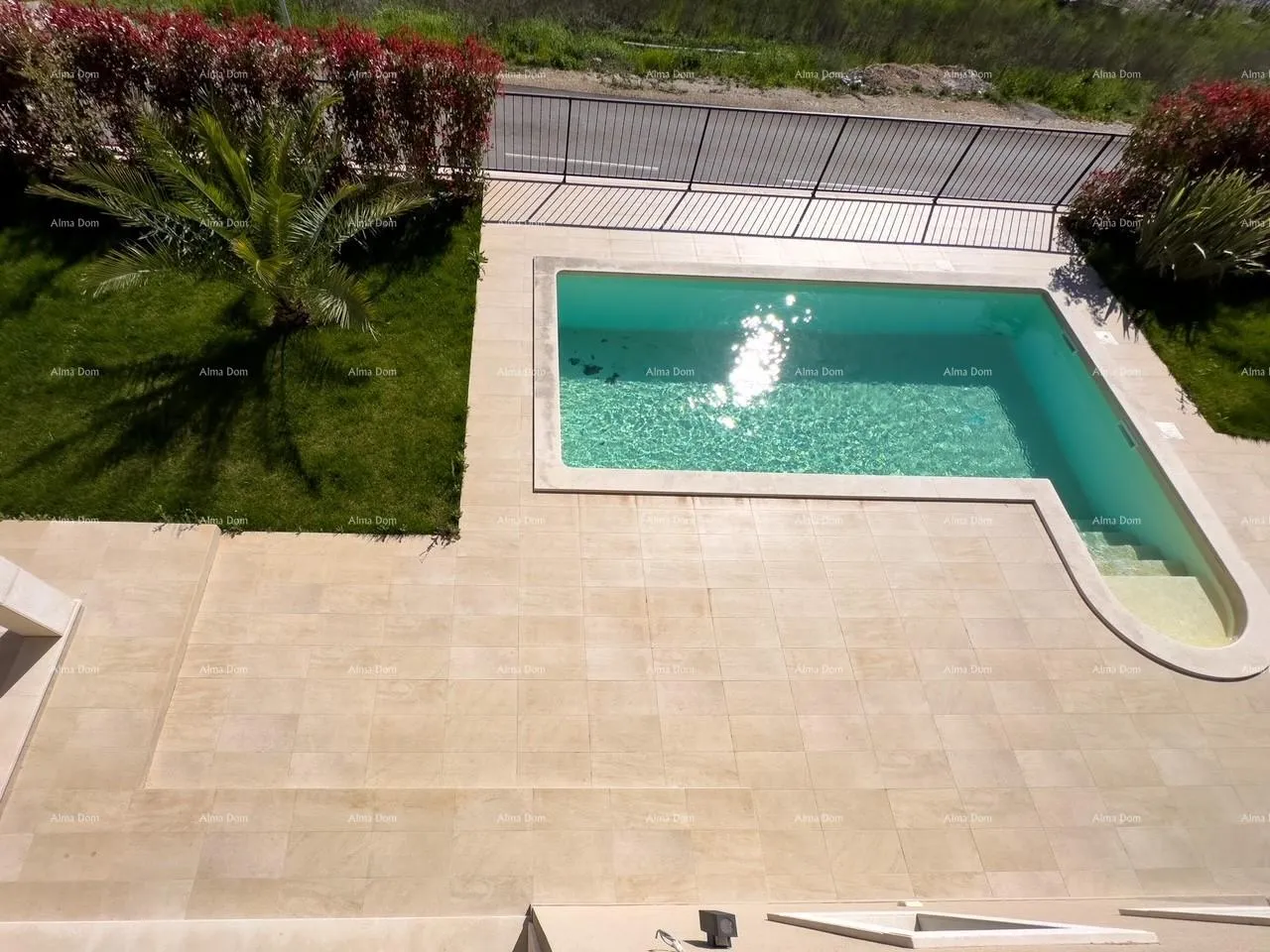 kuća prekrasna vila u mediteranskom stilu, umag. manji kompleks sa vilama , blizina novog luksuznog kompleksa petram resorta. - slika 43
