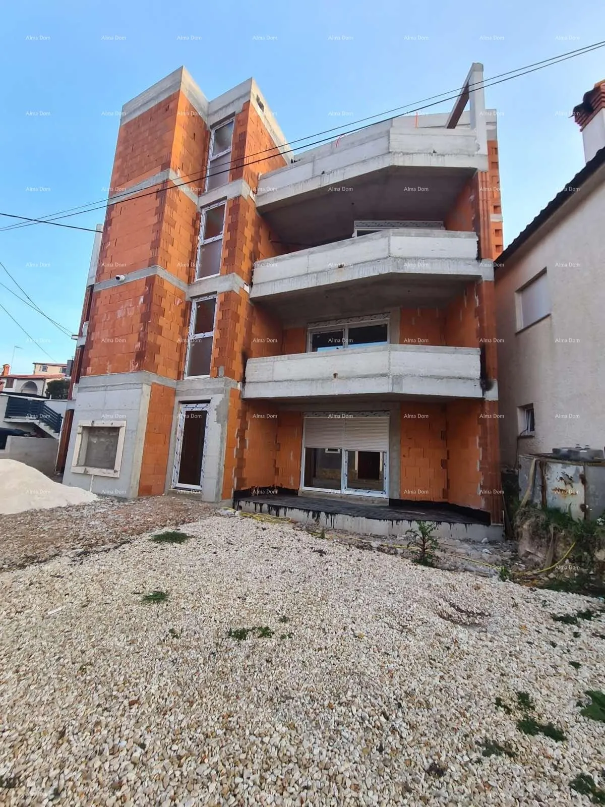 stan prodaja - stan s terasom u novom stambenom projektu, ližnjan!s5 - slika 17
