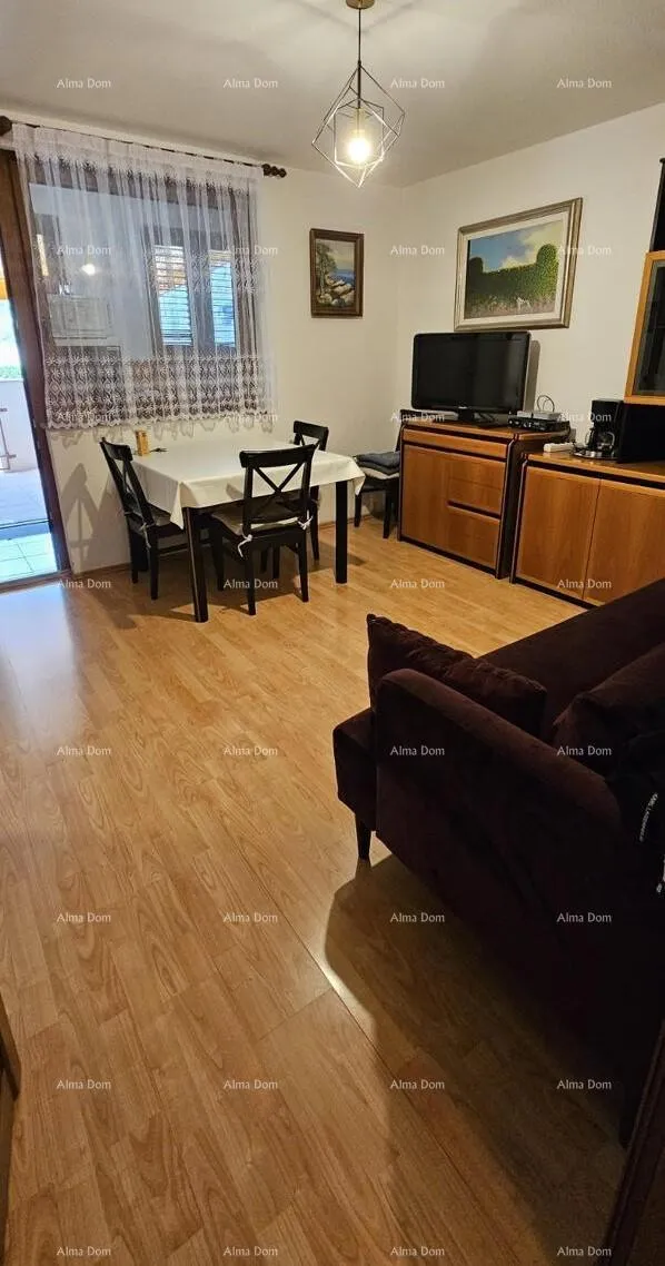 Stan Novigrad, stan površine 52 m²
