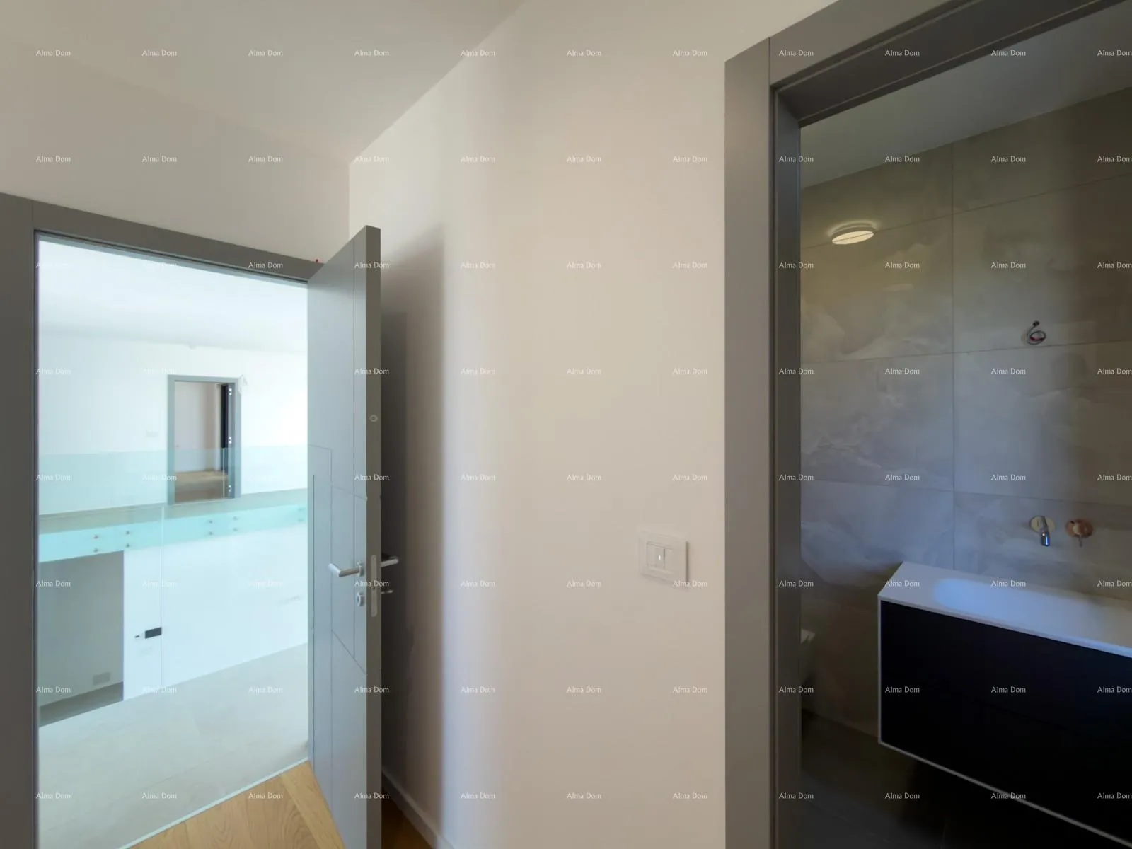 kuća moderna vila 100m od mora! - slika 42