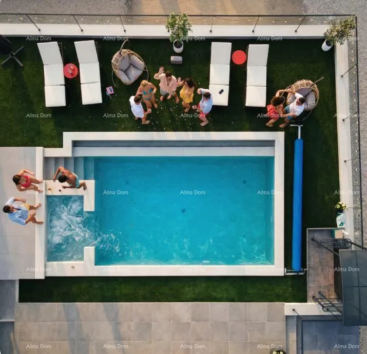kuća grimalda, luksuzna vila s bazenom i wellnessom - slika 3