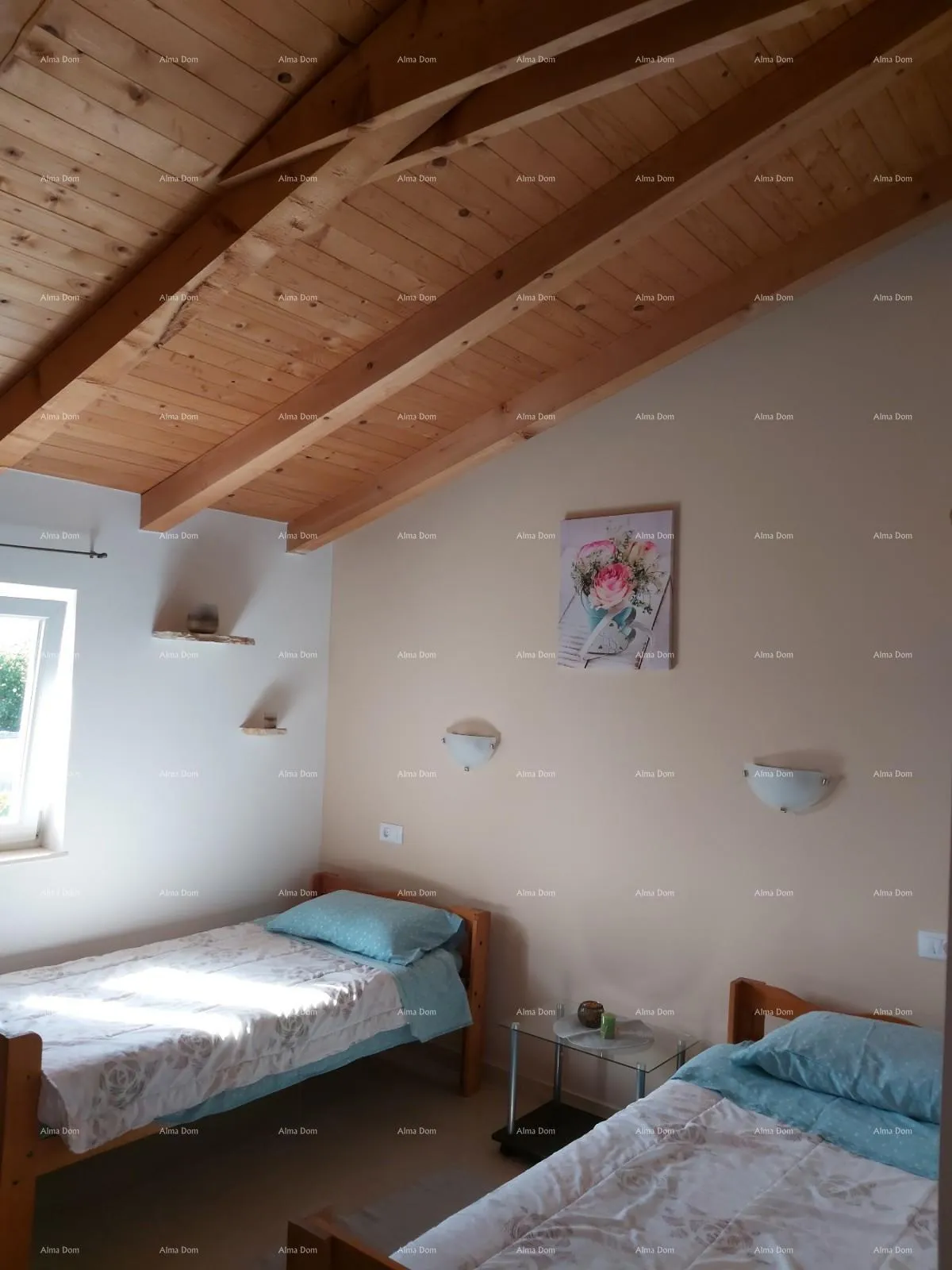 kuća prodaja- kuća sa konobom, velikom terasom, dva trosobna stana, dvorištem. odlična prilika za investiranje! - slika 15