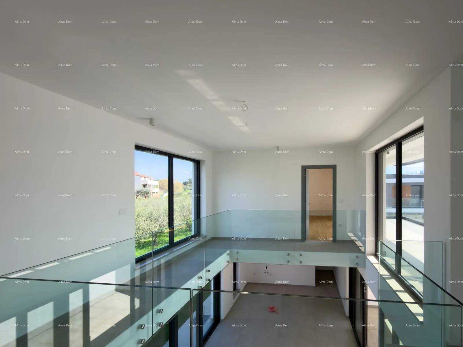 kuća nova moderna vila blizu mora! - slika 33