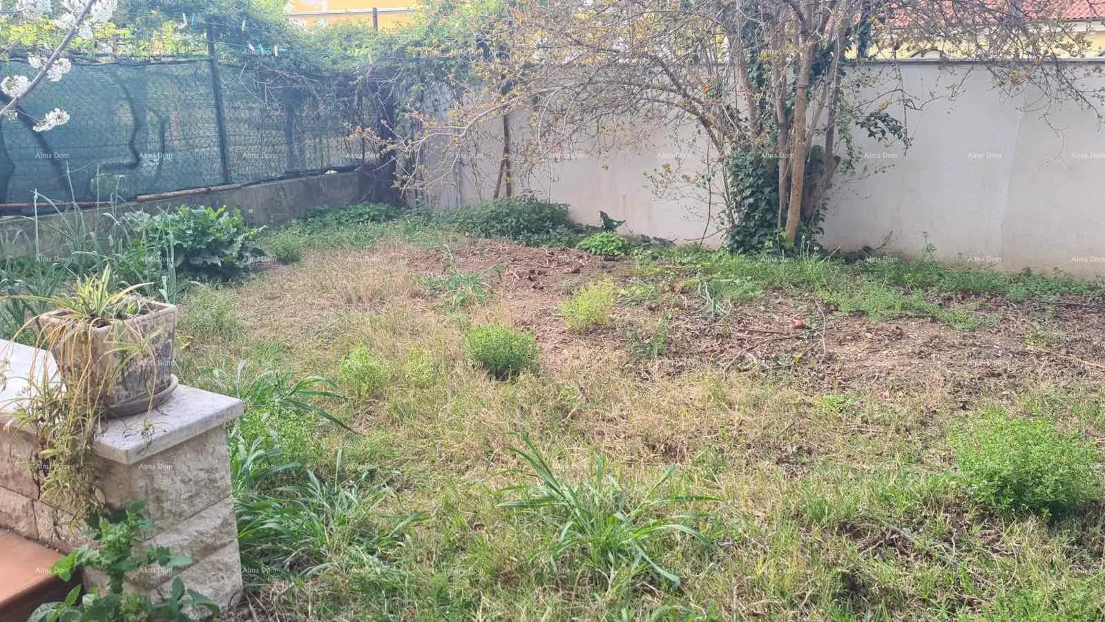 stan stan u prizemlju s vrtom, pula (67,52 m²) - slika 8