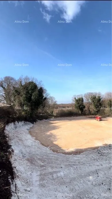 Građevinsko zemljište Sveti Lovreč, Građevinsko zemljište 517 m² s otvorenim pogledom - Sveti Lovreč Pazenatički
