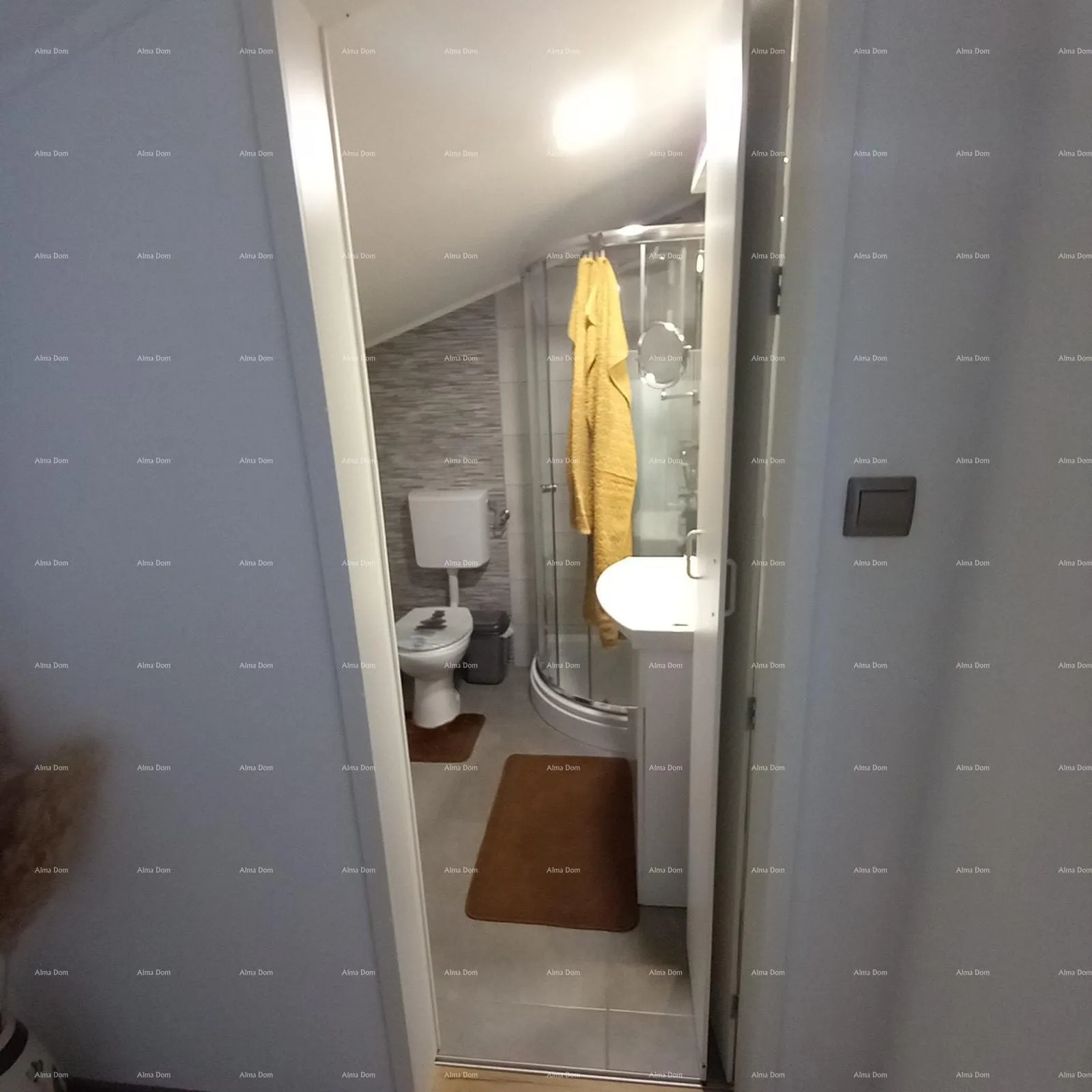 stan prodaje se 3-sobni stan na odličnoj lokaciji, vodnjan - slika 12