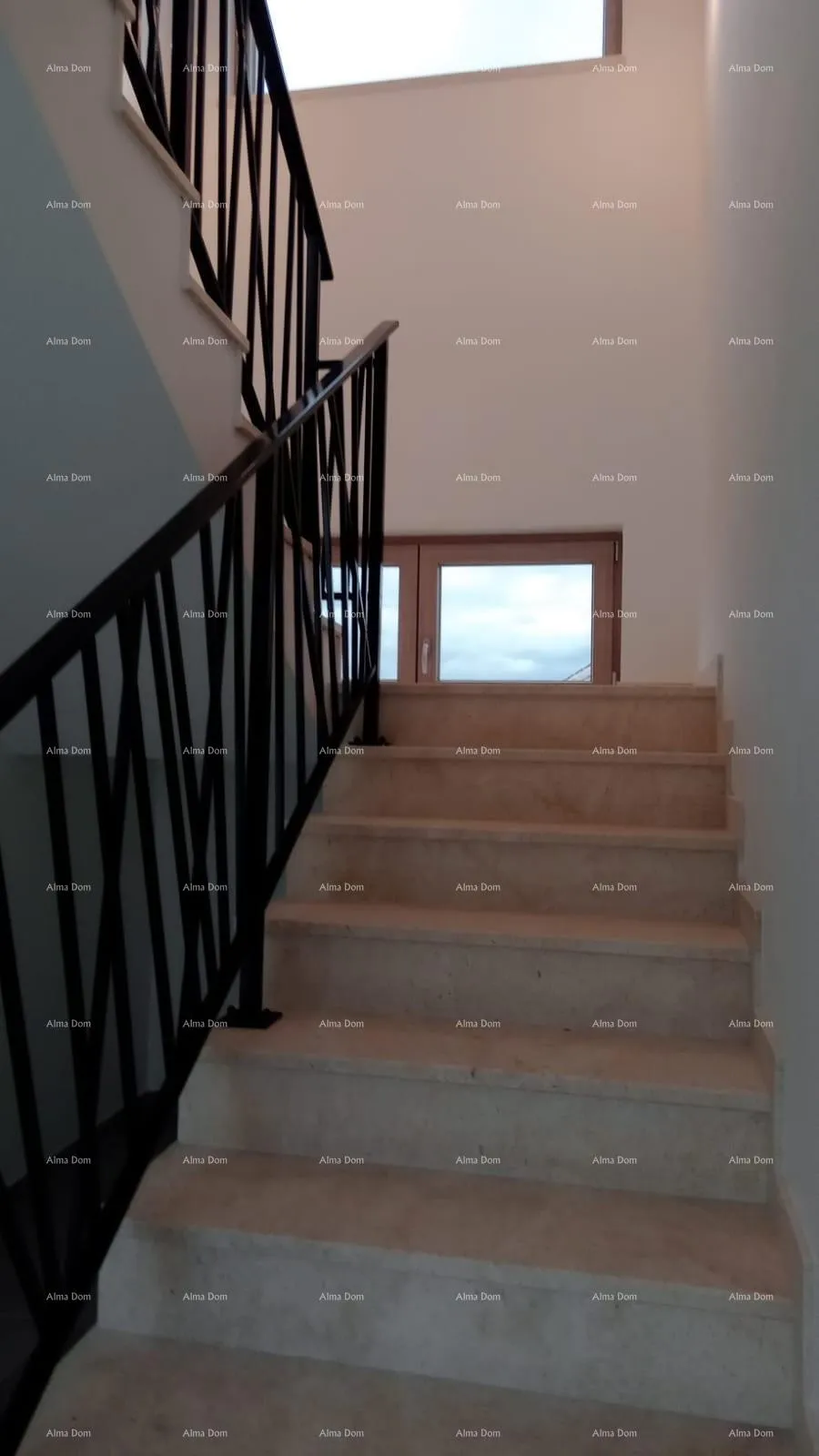 kuća prodaje se samostojeća kuća, 169 m2, s bazenom, marčana - slika 32