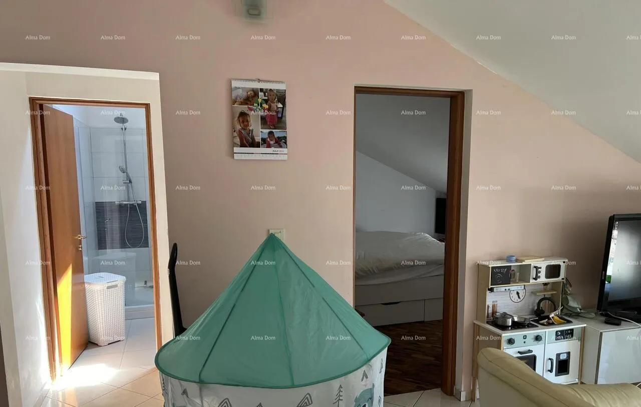 stan prodaje se 2-sobni stan, vabriga, 68 m2, sa bazenom - slika 15