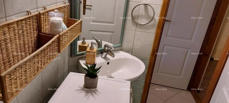 stan prodaja dva stana s konobom, rovinj! - slika 6