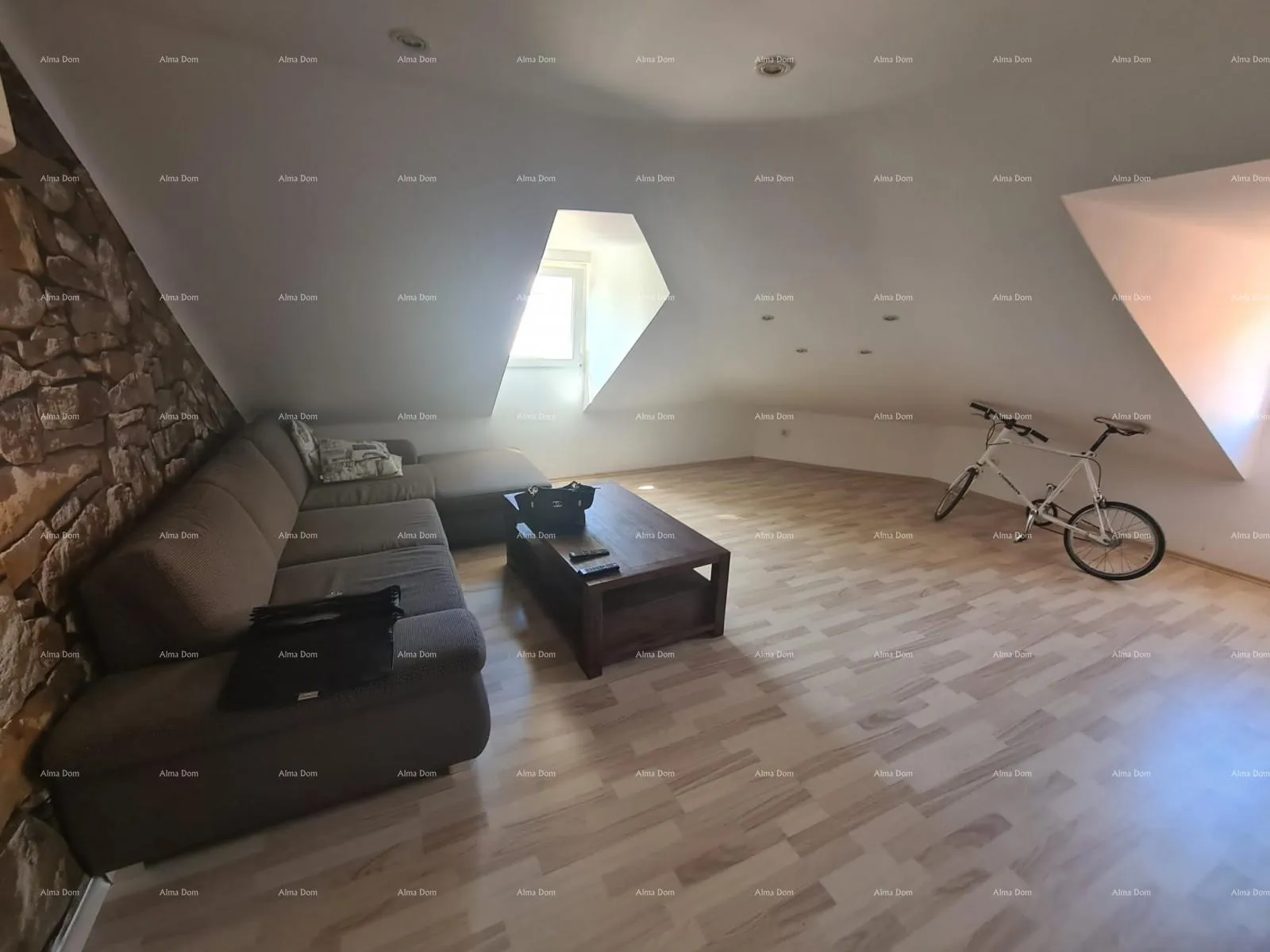 stan prodajemo stan u centru pule – 66 m² - slika 7