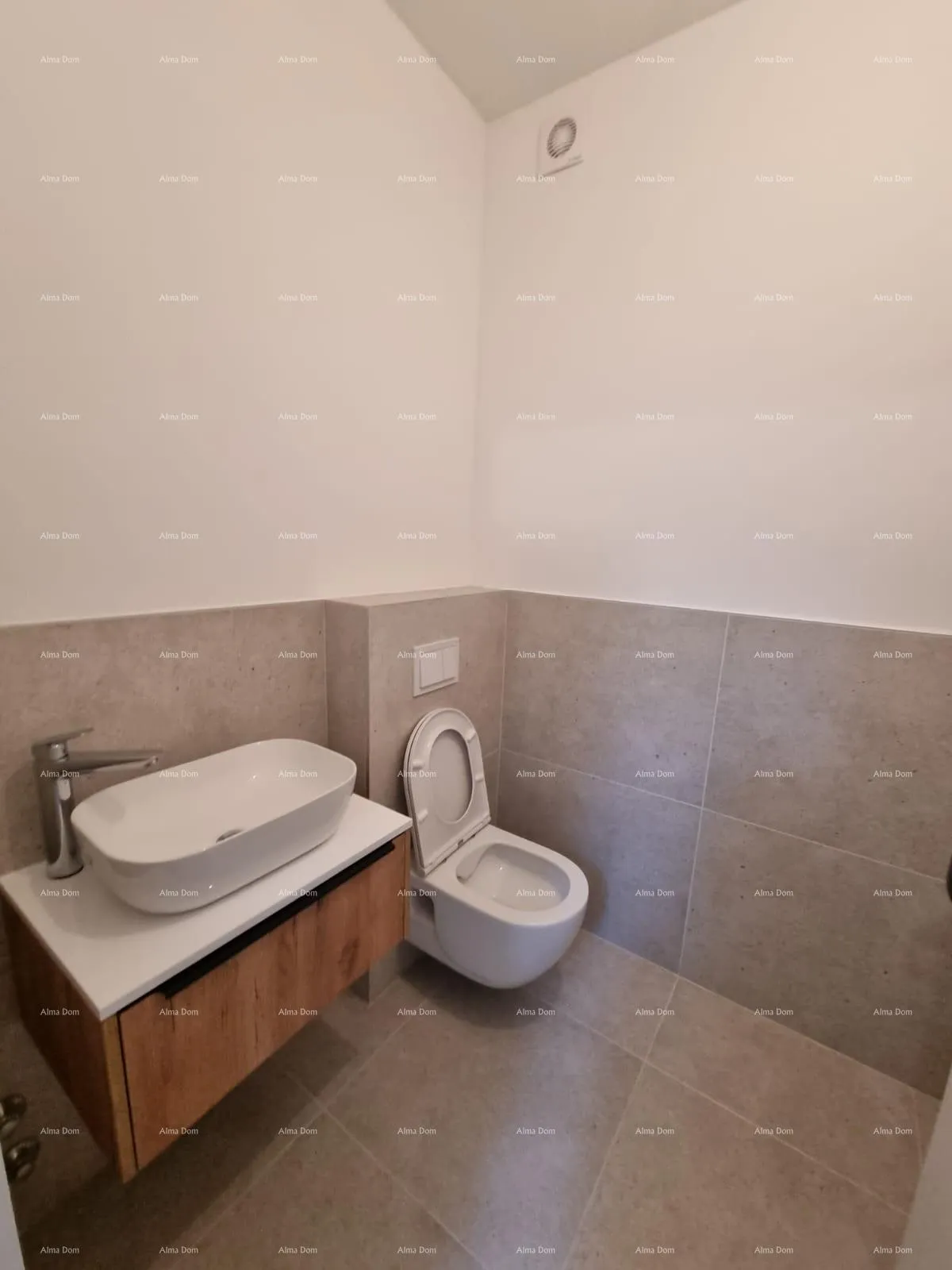 stan luksuzni dvoetažni stan s pogledom na more! - slika 6