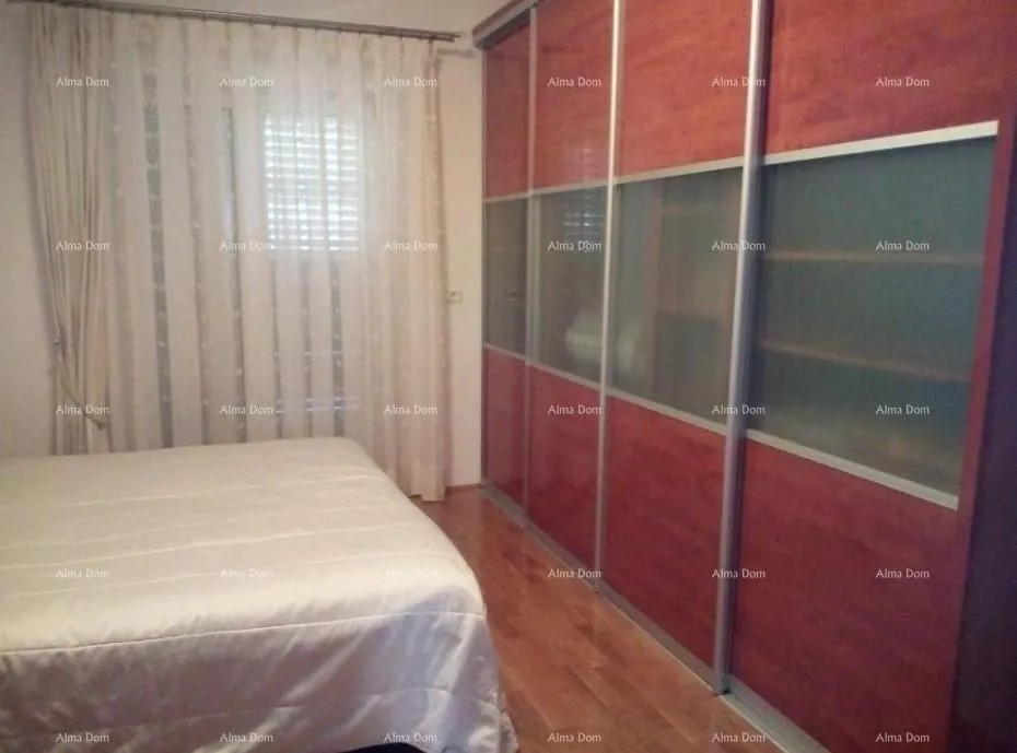 kuća prodaje se kuća sa 5 apartmana i pogledom na more, premantura - slika 14