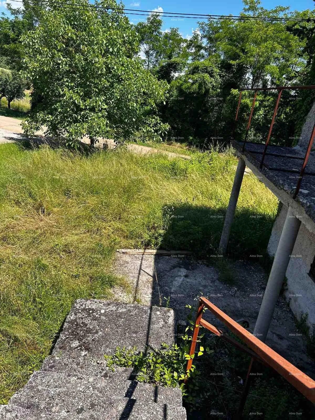 kuća prodaja kuće sa stajom i zemljištem u blizini barbana! - slika 9