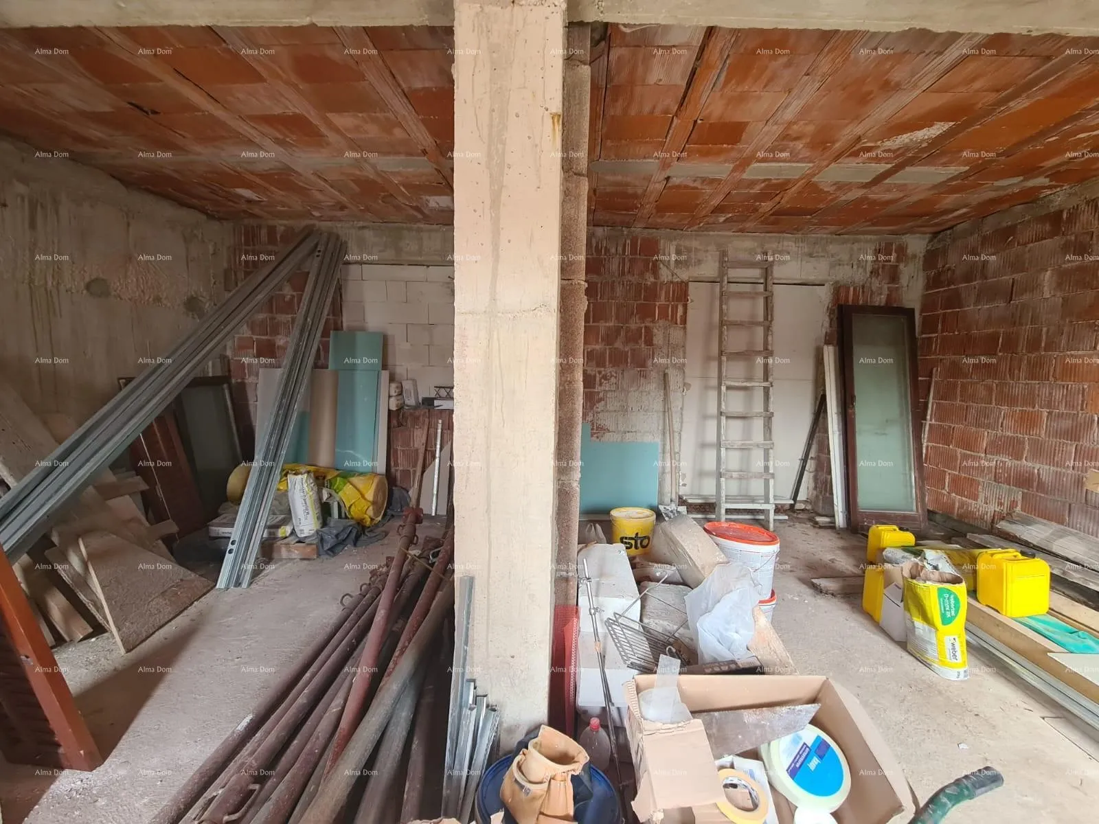 kuća prodaje se kuća s konobom u fazi renovacije, krnica! - slika 10