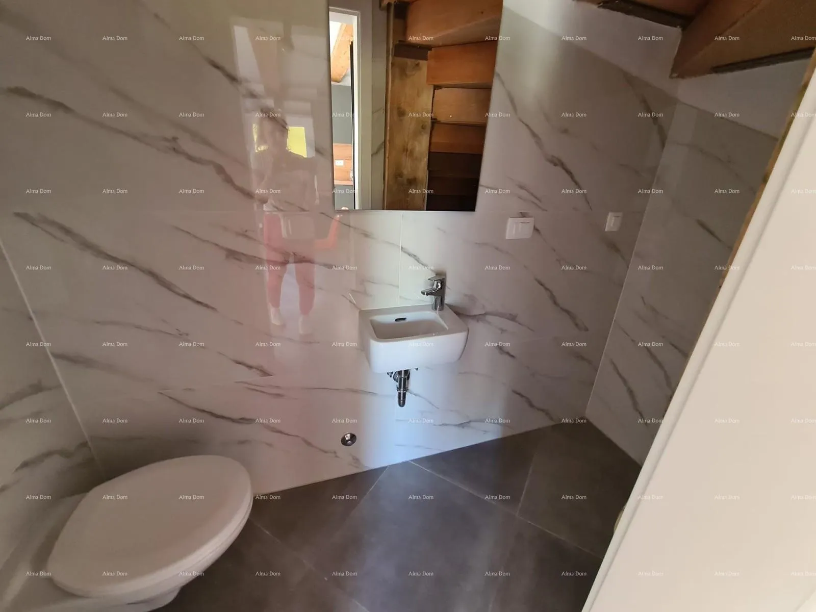 kuća renovirana kamena kuća s bazenom – mirno selo blizu svetvinčenta - slika 7