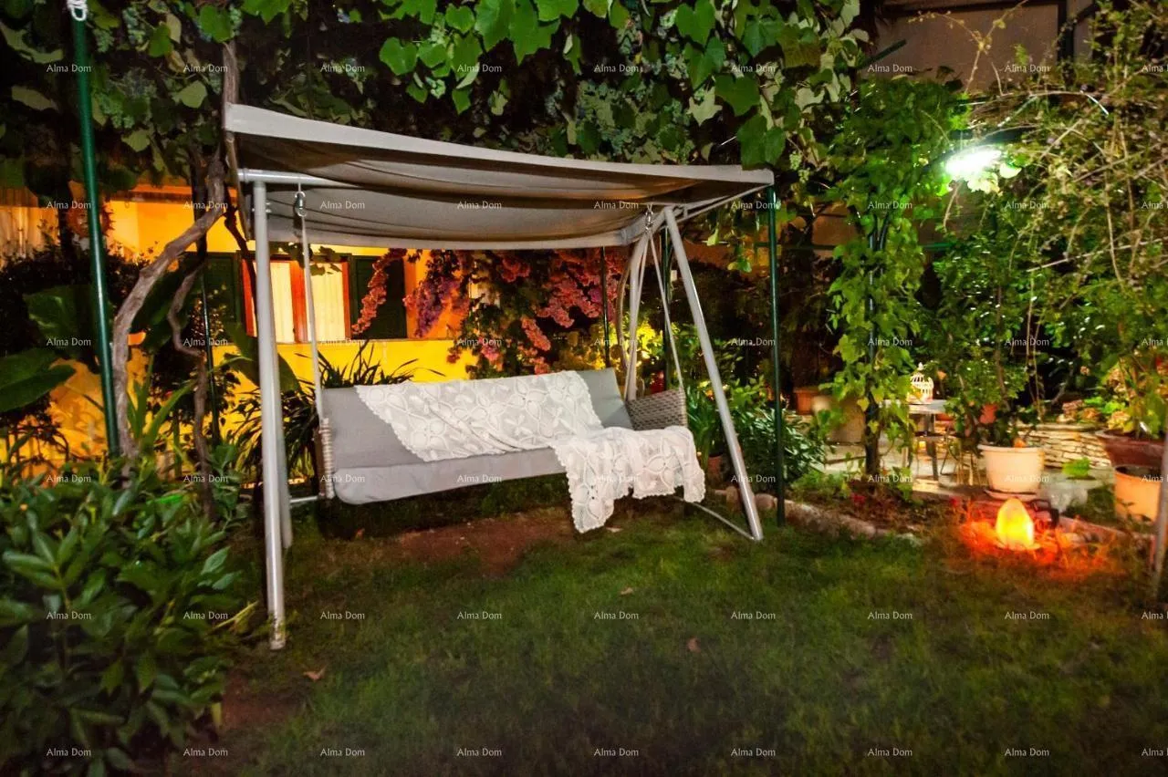 kuća prodajemo kuću, blizina uvale cuve, s dodatnim objektima. - slika 15