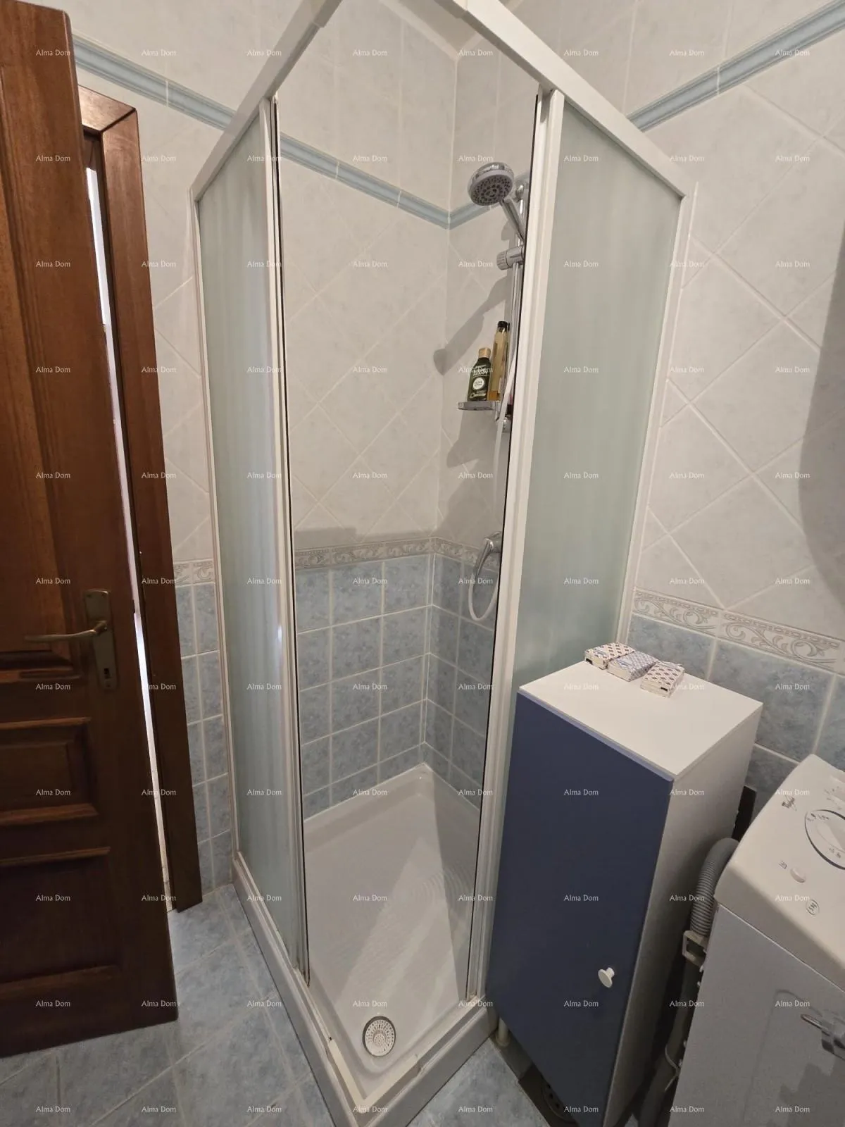 stan stan 500 m od mora u premanturi, idealan za odmor ili stalni boravak - slika 11