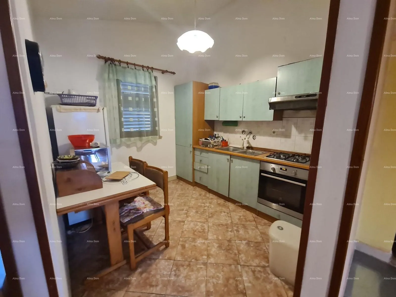 kuća prodaje se samostojeća kuća – poreč - slika 34
