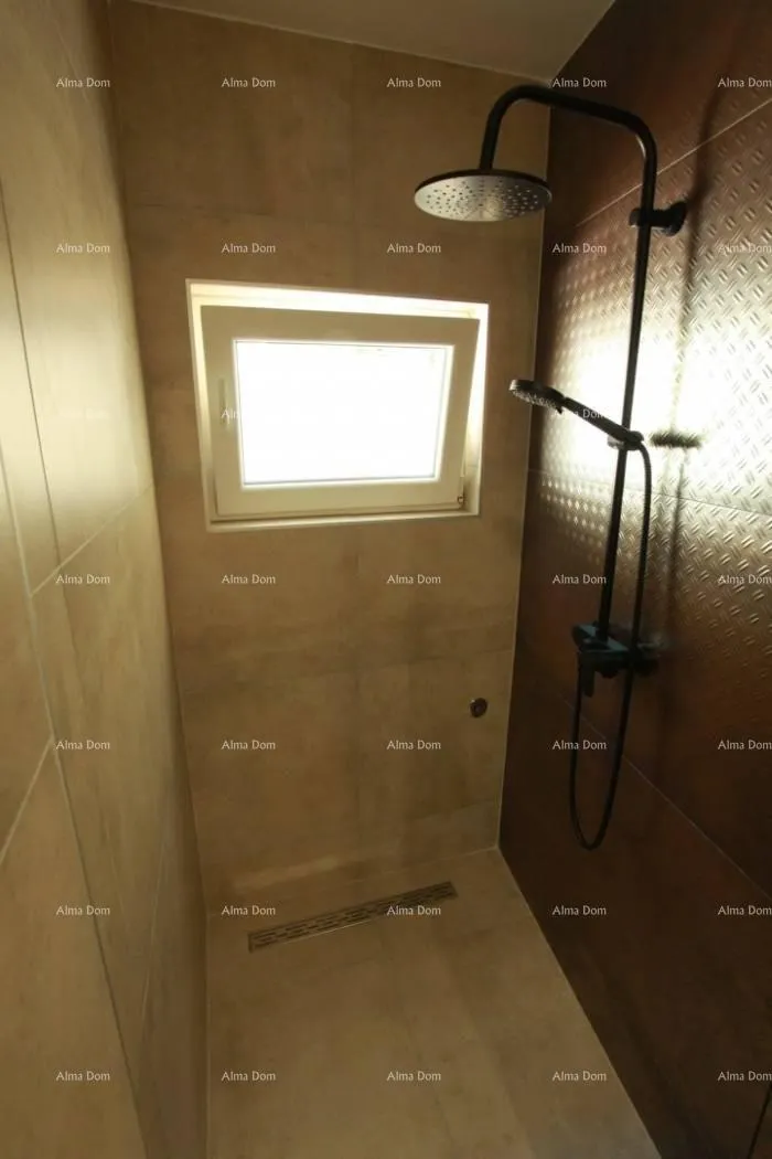 stan stan u centru pule, 79 m² - slika 8