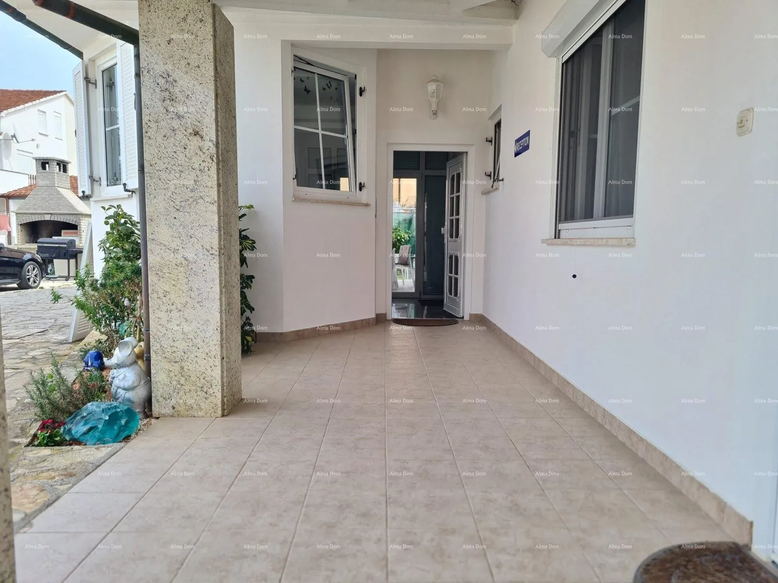 kuća medulin, kuća s ukupno 10 apartmana. fucane - slika 3