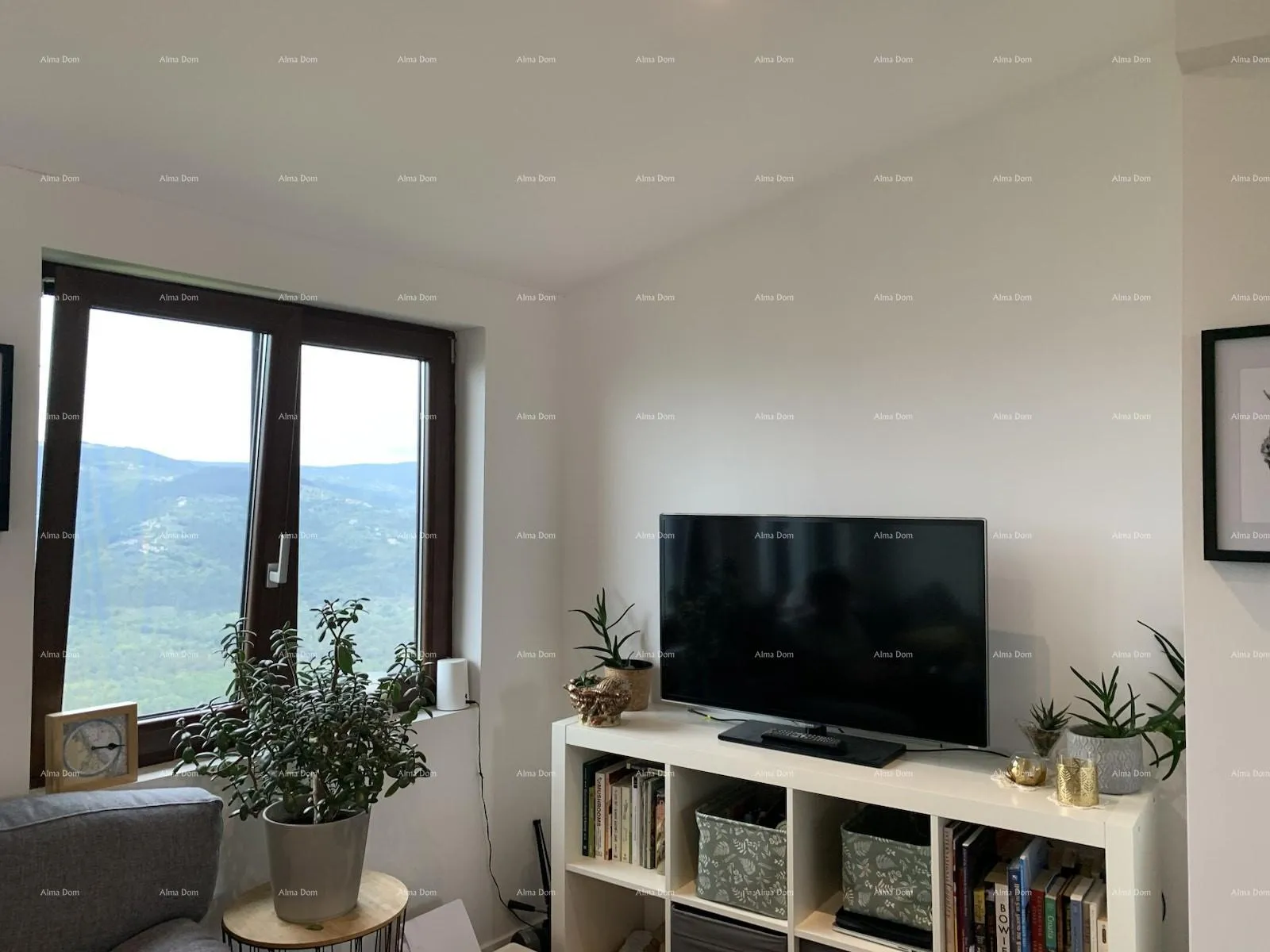 kuća prekrasna renovirana kuća s pogledom i poslovnim prostorom - slika 10