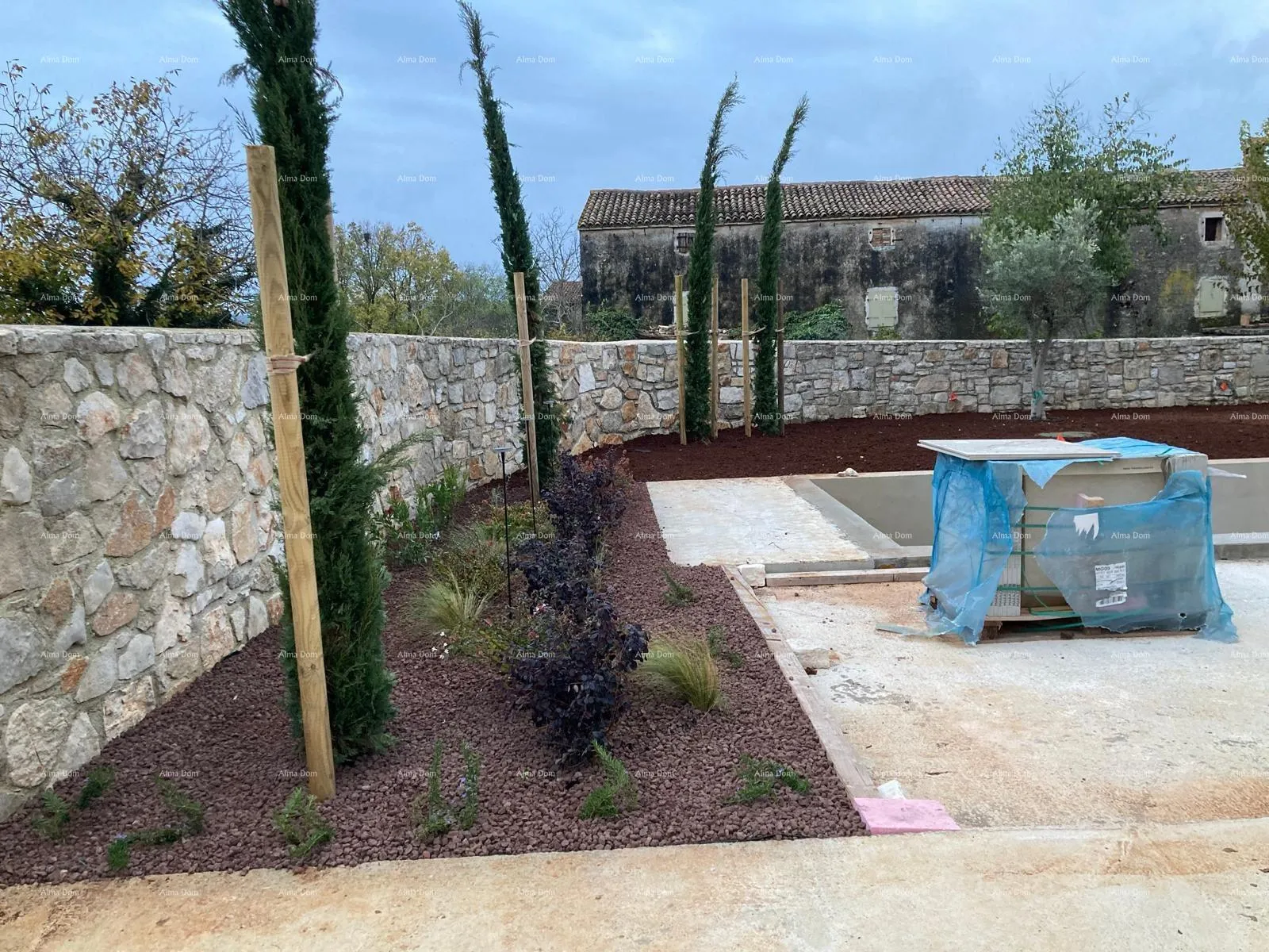 kuća na prodaju kuća u gradnji s bazenom – bale, okolica - slika 26