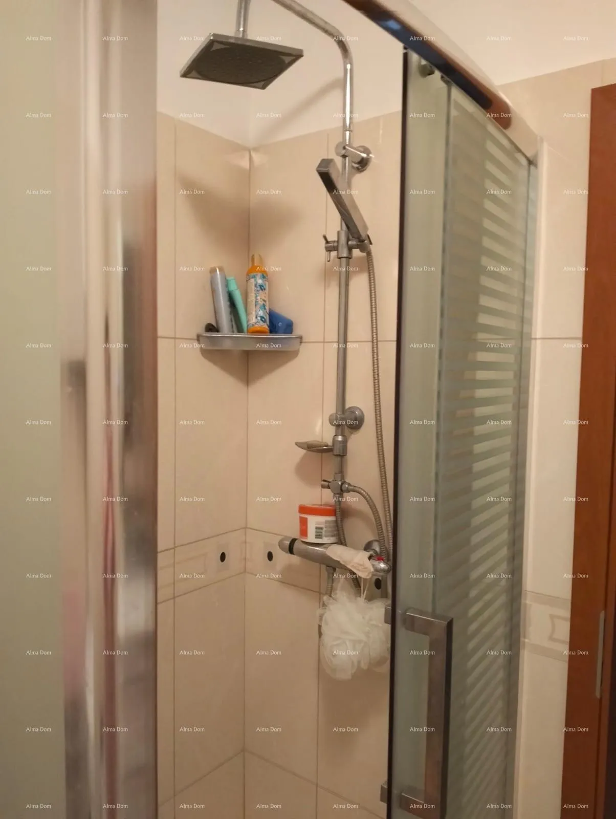 stan pula, veruda – lungomare, stan, 73 m²s garažom, 300 m od mora - slika 15