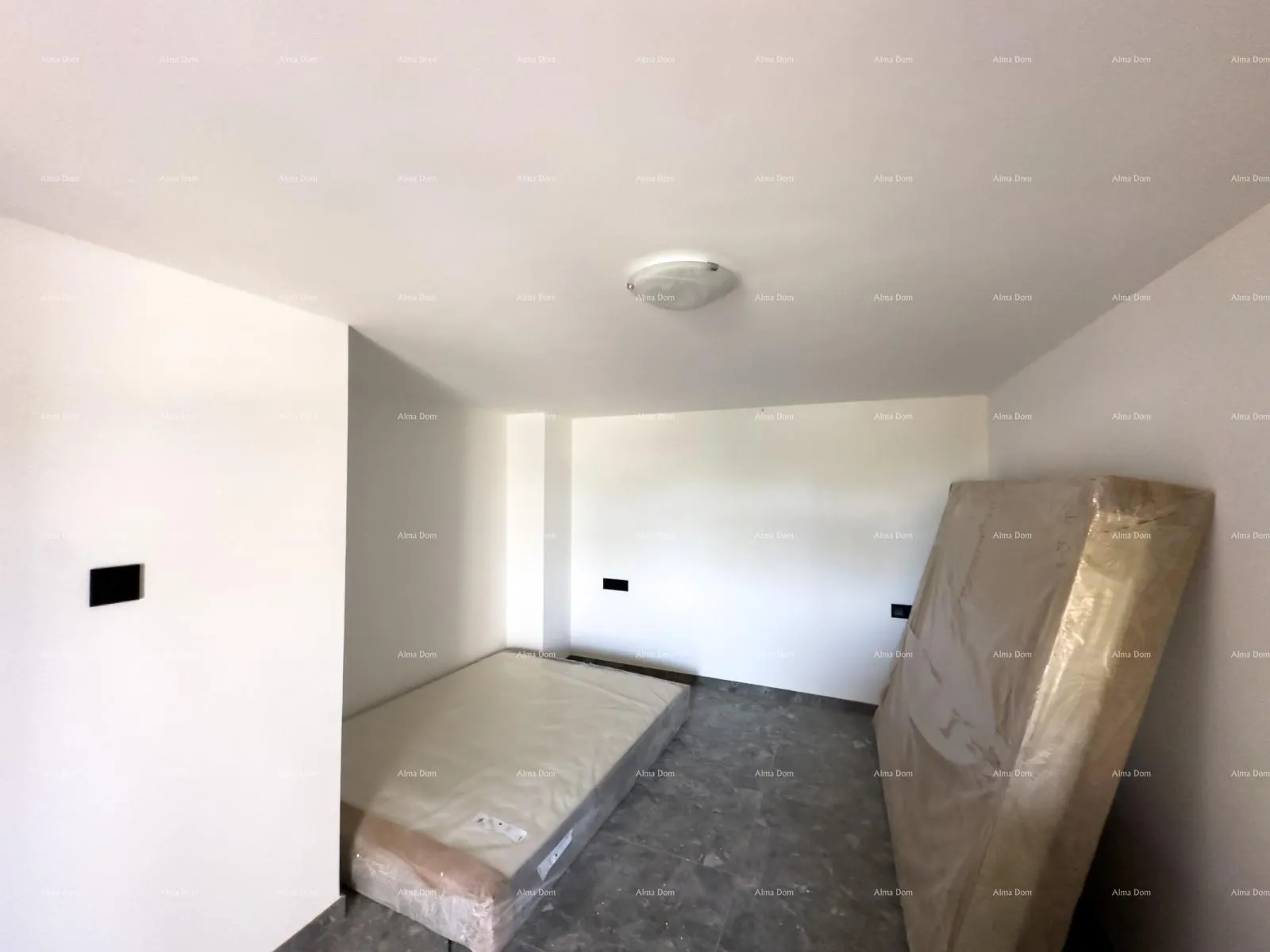 kuća prodajemo renoviranu istarsku kamenu kuću u okolici žminja! - slika 7