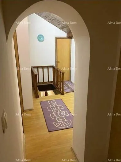 stan prodaje se stan površine 130 m2, buzet. - slika 6