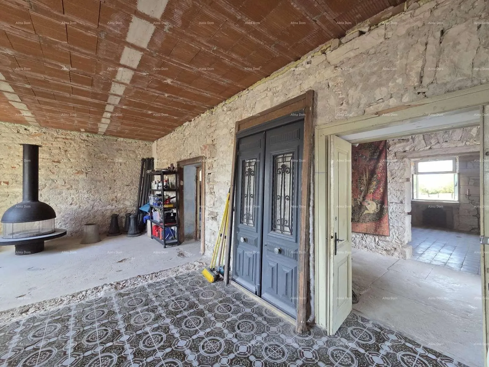 kuća kuća u mutvoranu – 300+ m² i zemljište 2.980 m² - slika 4