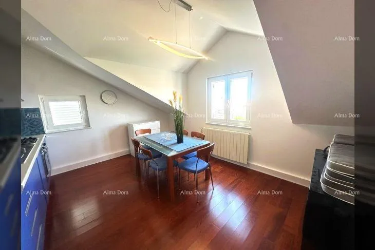 stan poreč – prostrani penthouse s velikom terasom i pogledom na more - slika 3