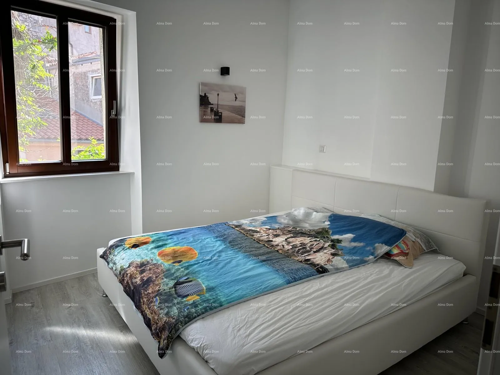 kuća prelijepa kuća s tri etažirana apartmana u staroj jezgri grada, poreč! - slika 38